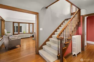 2055 E Crescent Dr, Seattle, WA 98112 - Photo 13