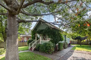 2102 Jackson Ave, Everett, WA 98203 - Photo 3