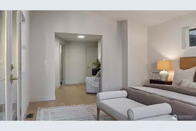 20713 NE 44th Street, Sammamish, WA 98074 - Photo 17