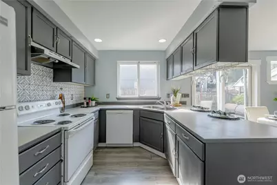 6500 81st Street NE, Marysville, WA 98270 - Photo 5