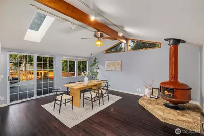 14831 NE 14th Street, Bellevue, WA 98007 - Photo 9