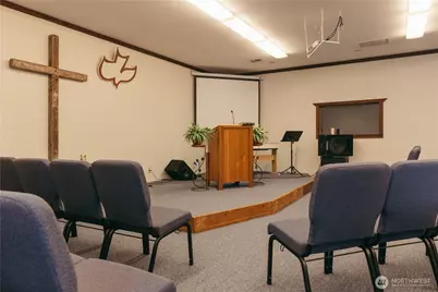 451 Fifth Avenue, Forks, WA 98331 - Photo 5