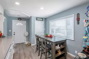 908 9th St NE, Auburn, WA 98002 - Photo 9