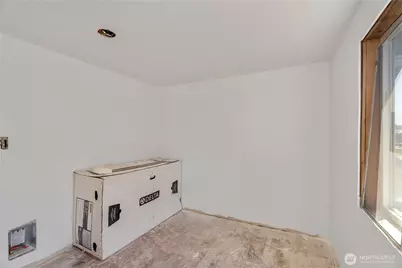 515 W 1st Street, Aberdeen, WA 98520 - Photo 17