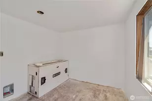 515 W 1st St, Aberdeen, WA 98520 - Photo 17