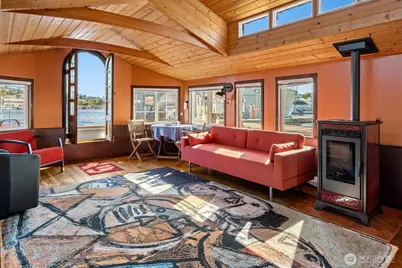 2401 N Northlake Way #L6, Seattle, WA 98103 - Photo 5