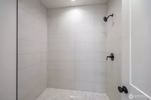 225 W Linden Ave, Moses Lake, WA 98837 - Photo 29