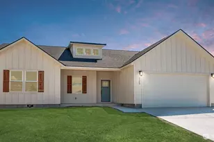 225 W Linden Ave, Moses Lake, WA 98837 - Photo 1