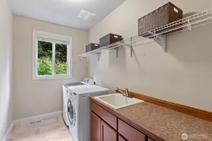 4569 162nd Ln SE, Bellevue, WA 98006 - Photo 31