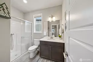 12926 Emerald Ridge Blvd E, Puyallup, WA 98374 - Photo 19