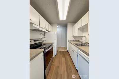 15138 65th Avenue S #107, Tukwila, WA 98188 - Photo 11