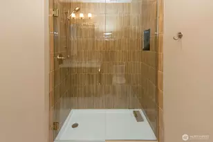 10208 174th Ave E, Bonney Lake, WA 98391 - Photo 31