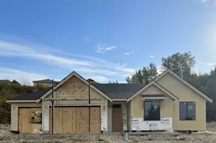 10208 174th Ave E, Bonney Lake, WA 98391 - Photo 3