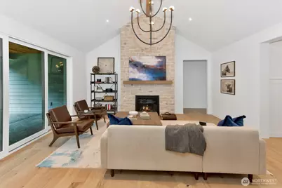 10208 174th Avenue E, Bonney Lake, WA 98391 - Photo 13