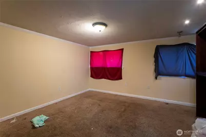 7802 Golden Given Road E, Tacoma, WA 98404 - Photo 7