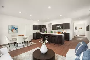 12332 13th Pl SW, Burien, WA 98146 - Photo 9