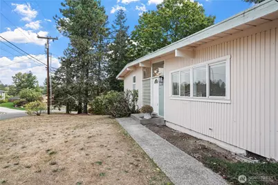 1060 149th Place SE, Bellevue, WA 98007 - Photo 3