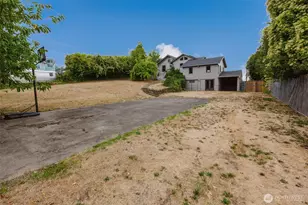 343 Farragut Ave N, Port Orchard, WA 98366 - Photo 37