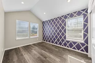 27037 NE 29th Pl, Redmond, WA 98053 - Photo 13