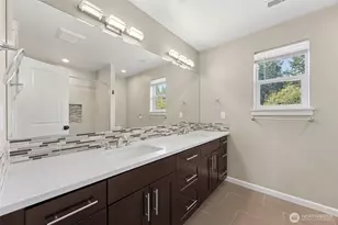 27037 NE 29th Pl, Redmond, WA 98053 - Photo 17