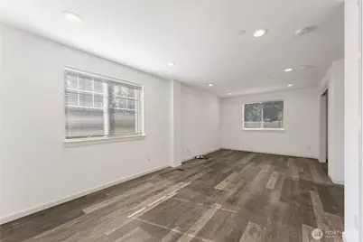 27037 NE 29th Place, Redmond, WA 98053 - Photo 19