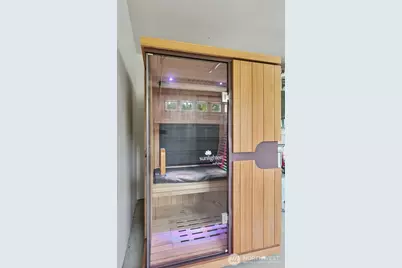 27037 NE 29th Place, Redmond, WA 98053 - Photo 23