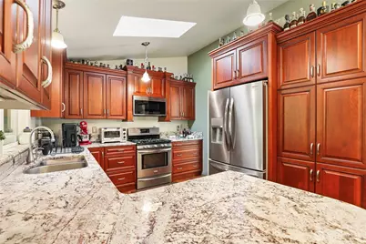 7529 Bridge Place NE, Bremerton, WA 98311 - Photo 7