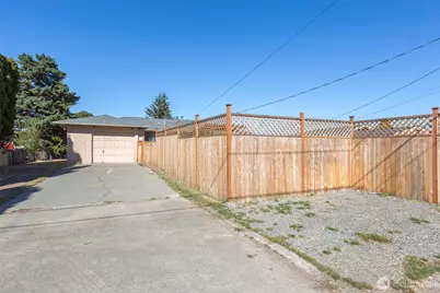 124 Fogarty Avenue, Port Angeles, WA 98362 - Photo 39