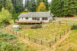 54 Ship View Ct, Port Ludlow, WA 98365 - Photo 3