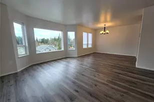 1812 W 12th St, Port Angeles, WA 98363 - Photo 11