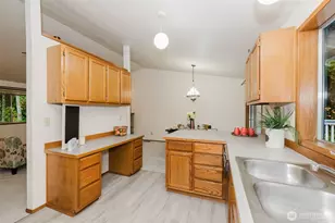 3303 NW Half Mile Rd, Silverdale, WA 98383 - Photo 9