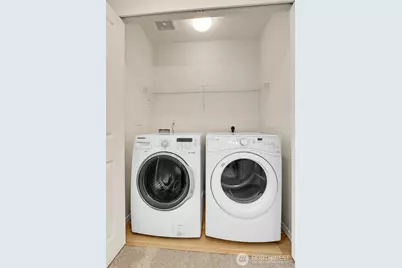 24241 SE 10th Place, Sammamish, WA 98075 - Photo 29