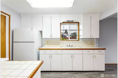 1122 Lafayette St S #1-4, Tacoma, WA 98444 - Photo 9