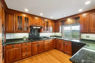 11618 Jennifer Court E, Puyallup, WA 98374 - Photo 9