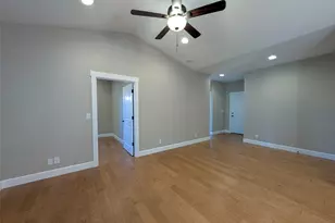 127 Heights Ln, Onalaska, WA 98570 - Photo 3