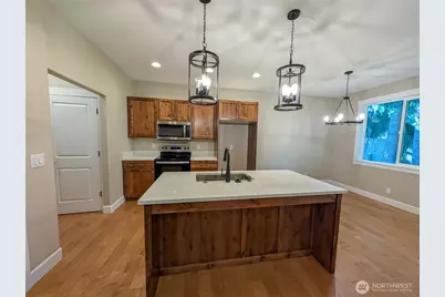 127 Heights Lane, Onalaska, WA 98570 - Photo 7