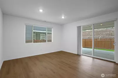 20432 Myrtle Place E, Bonney Lake, WA 98391 - Photo 11