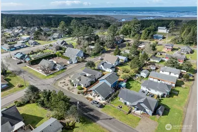 26209 N Place, Ocean Park, WA 98640 - Photo 35