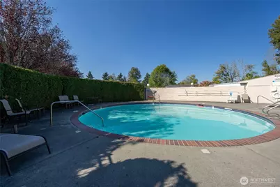 3611 I Street NE #237, Auburn, WA 98002 - Photo 39