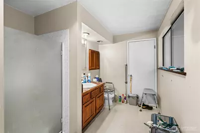 6123 110th Avenue SE, Bellevue, WA 98006 - Photo 31