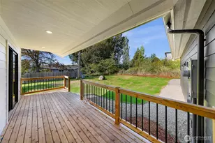 225 10th St, Blaine, WA 98230 - Photo 37