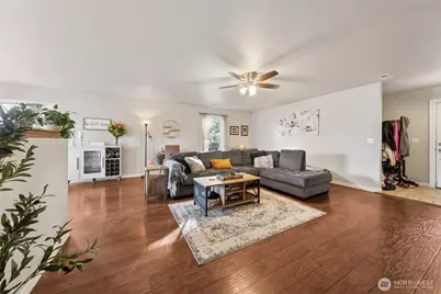 10527 192nd Street Ct E, Graham, WA 98338 - Photo 5