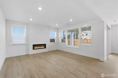 20433 Mystic Place E, Bonney Lake, WA 98391 - Photo 3