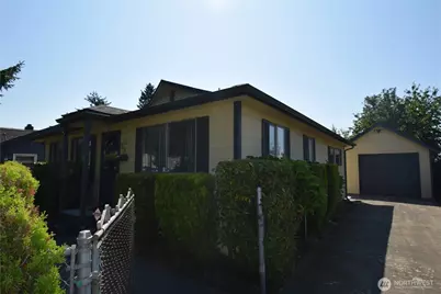 601 Shattuck Avenue S, Renton, WA 98057 - Photo 5