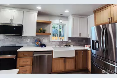 337 Mount Olympus Avenue SE, Ocean Shores, WA 98569 - Photo 5