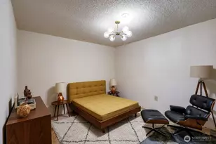 1730 N Narrows Dr, Tacoma, WA 98406 - Photo 25