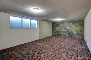 1730 N Narrows Dr, Tacoma, WA 98406 - Photo 23