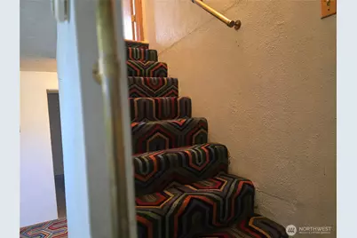 1730 N Narrows Drive, Tacoma, WA 98406 - Photo 31