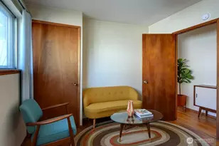 1730 N Narrows Dr, Tacoma, WA 98406 - Photo 19