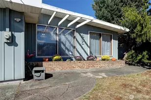 1730 N Narrows Dr, Tacoma, WA 98406 - Photo 31